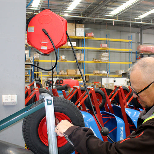 131597 - Silvan 15m Spring Retractable Hose Reel