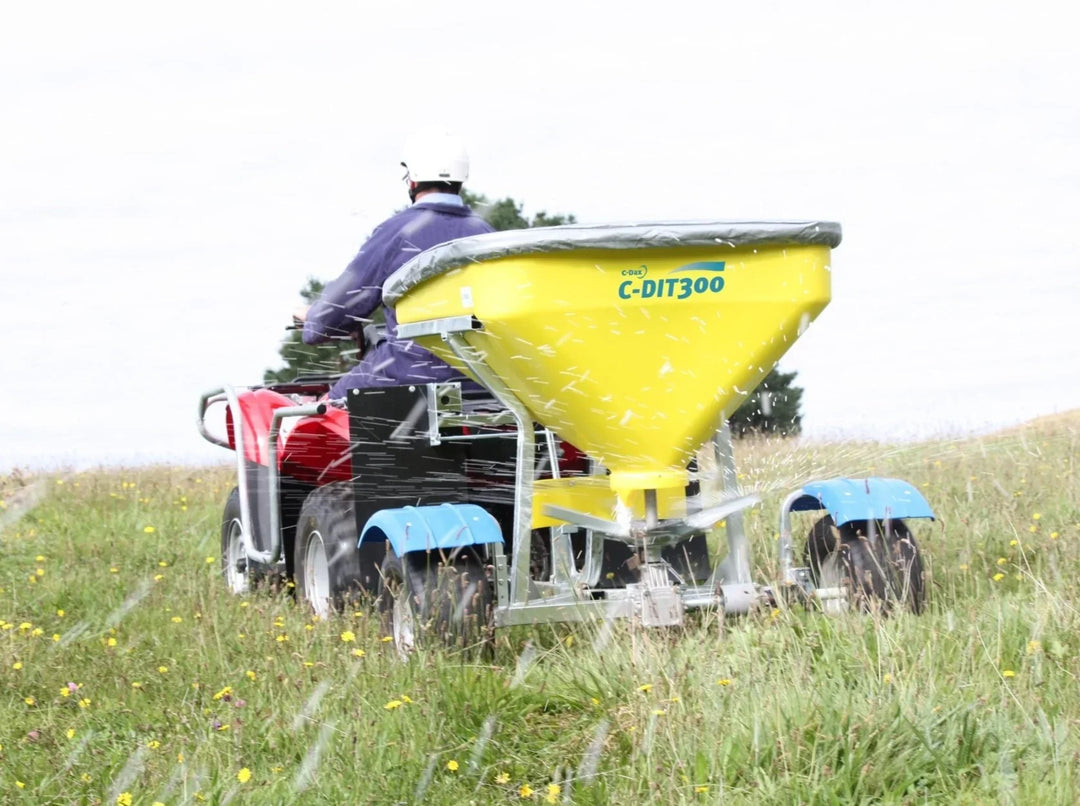 C-DIT 300 300 LITRE SPREADER with galvanised frame